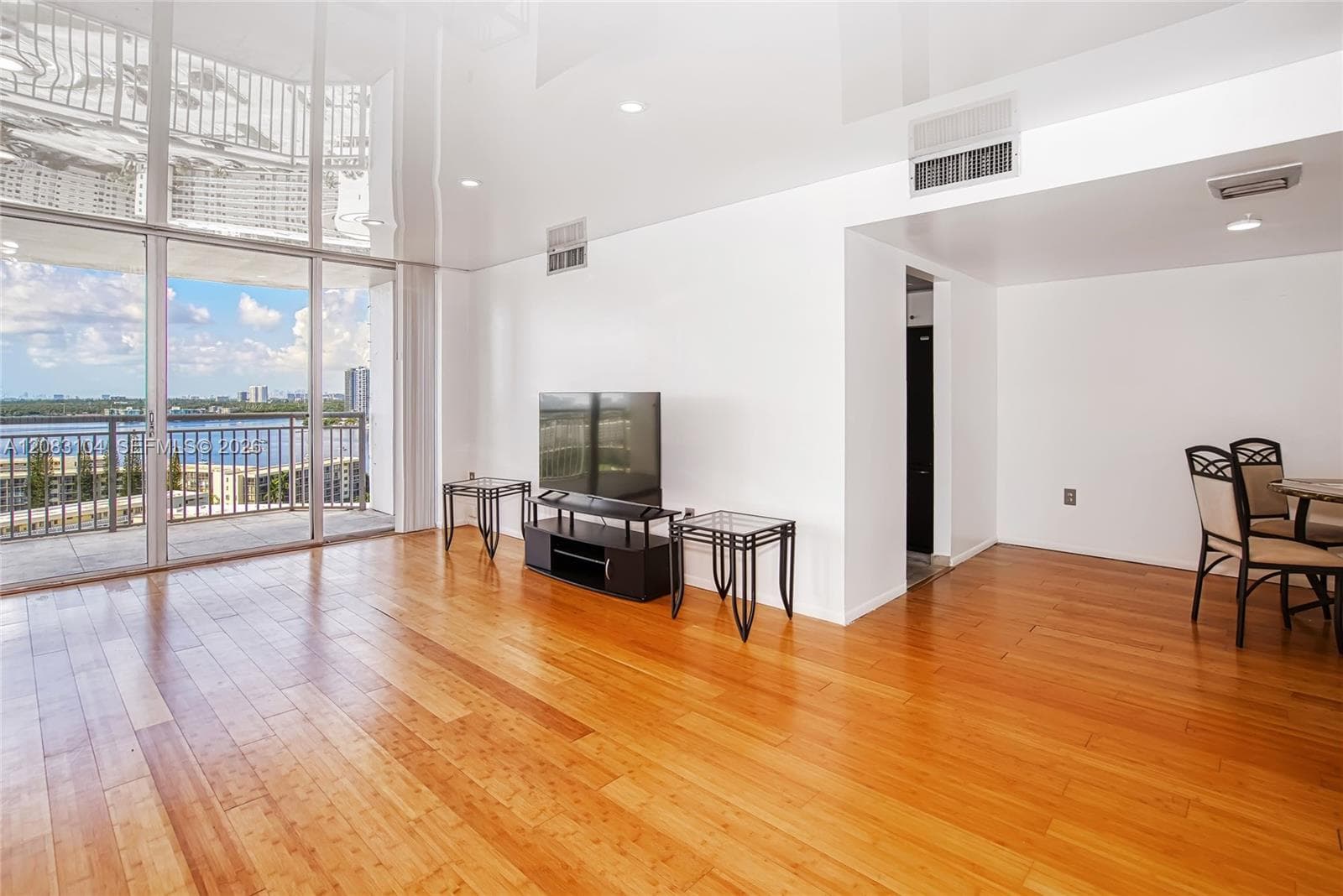 PLAZA DEL PRADO · #1604 in Aventura - Photo 4