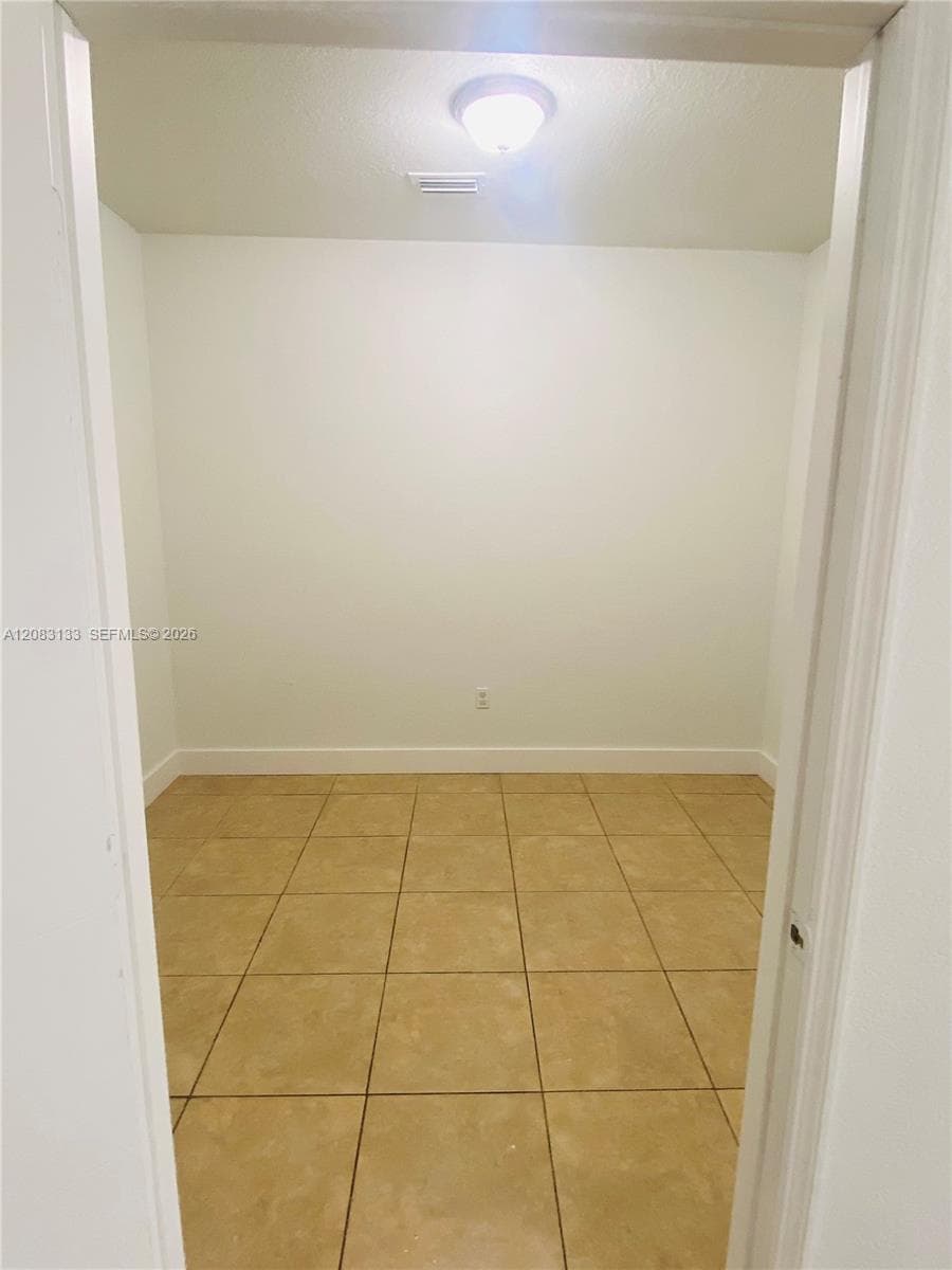 MAJORCA ISLES V CONDO · #701 in Miami Gardens - Photo 20
