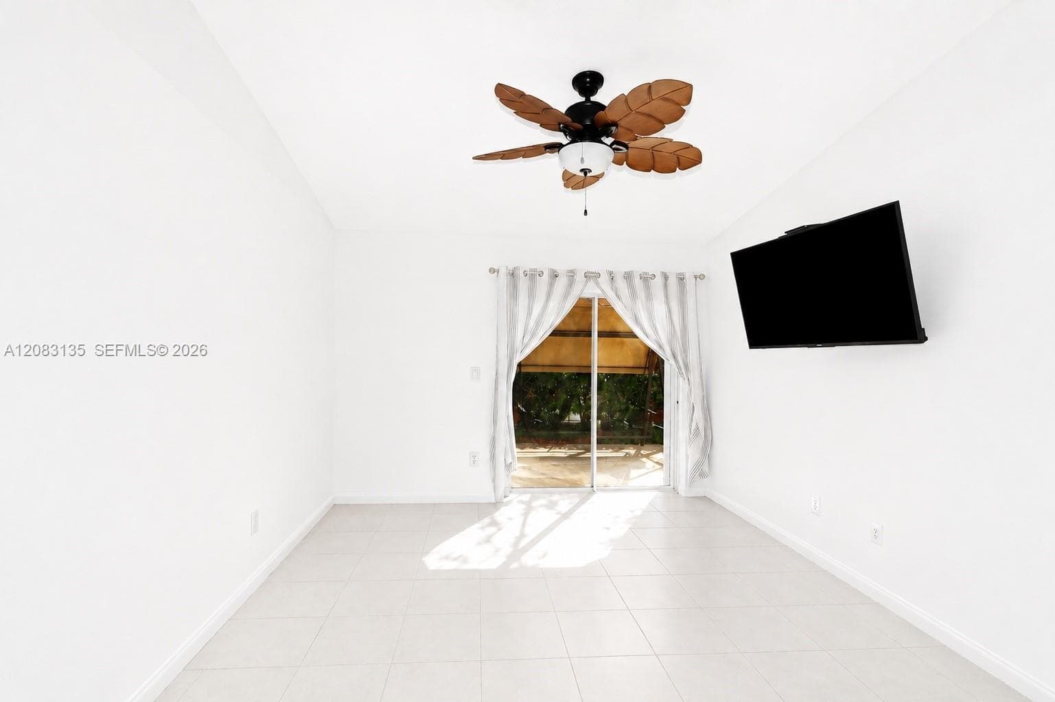 527 SE 21st Dr #527 photo 13
