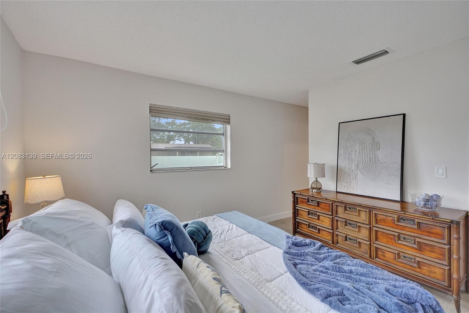 10214 SW 26th Ter photo 16