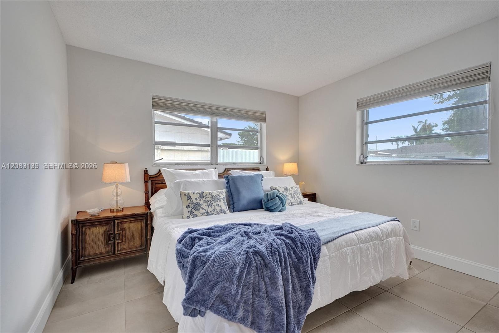 10214 SW 26th Ter photo 14