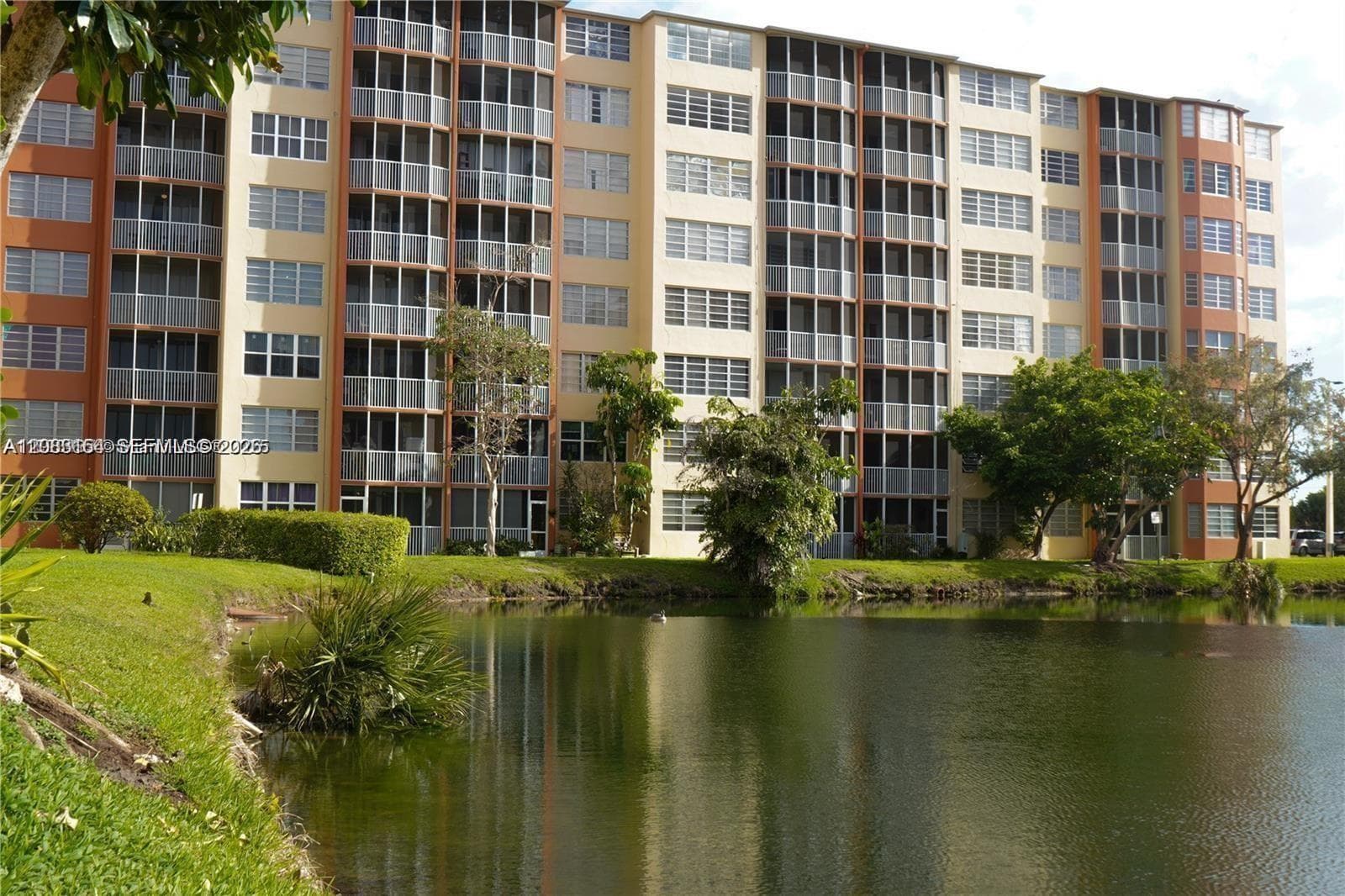 JADE WINDS GROUP - · #204-2 in North Miami Beach - Photo 3