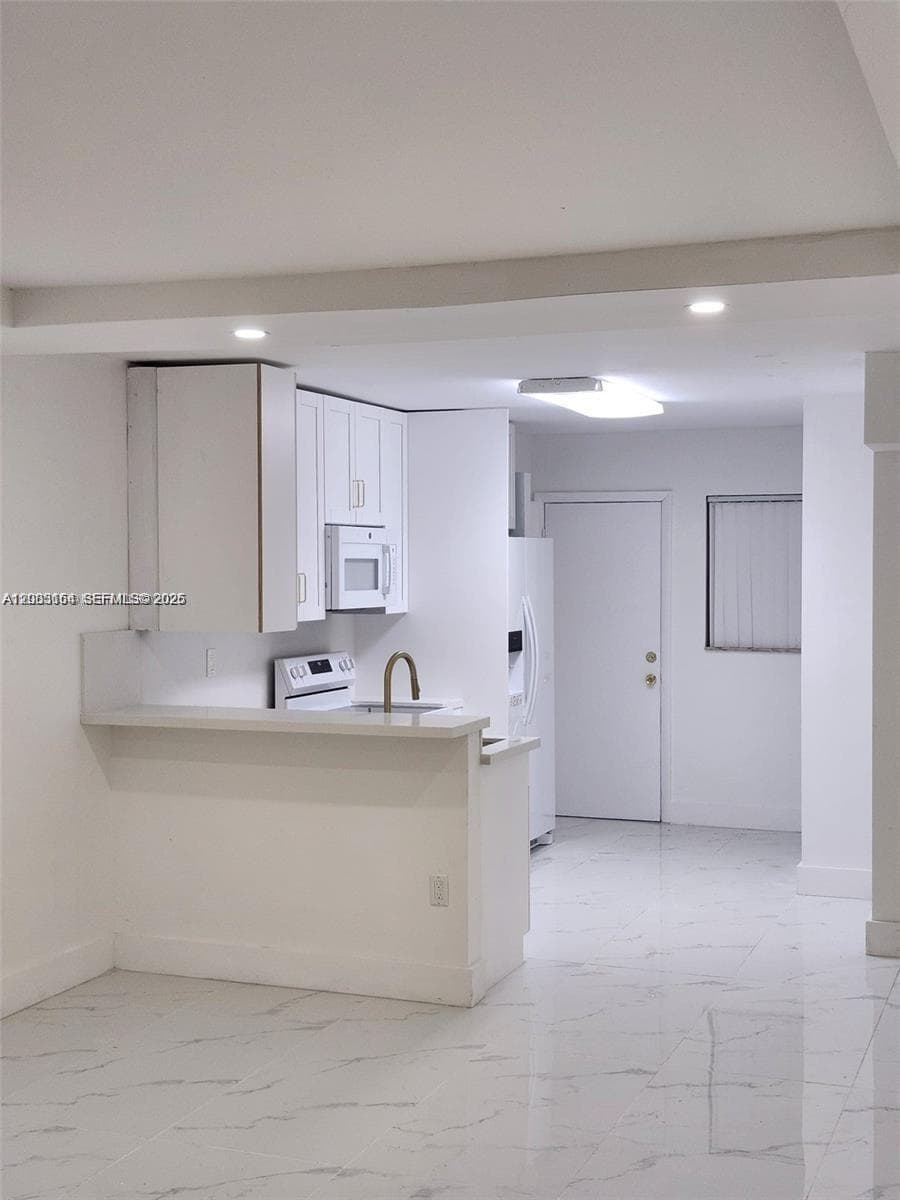 JADE WINDS GROUP - · #204-2 in North Miami Beach - Photo 14