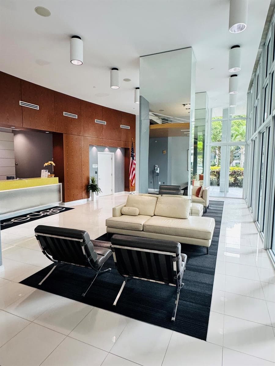 The Edge Lobby (1)