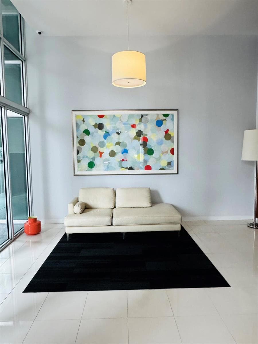 The Edge Lobby (2)