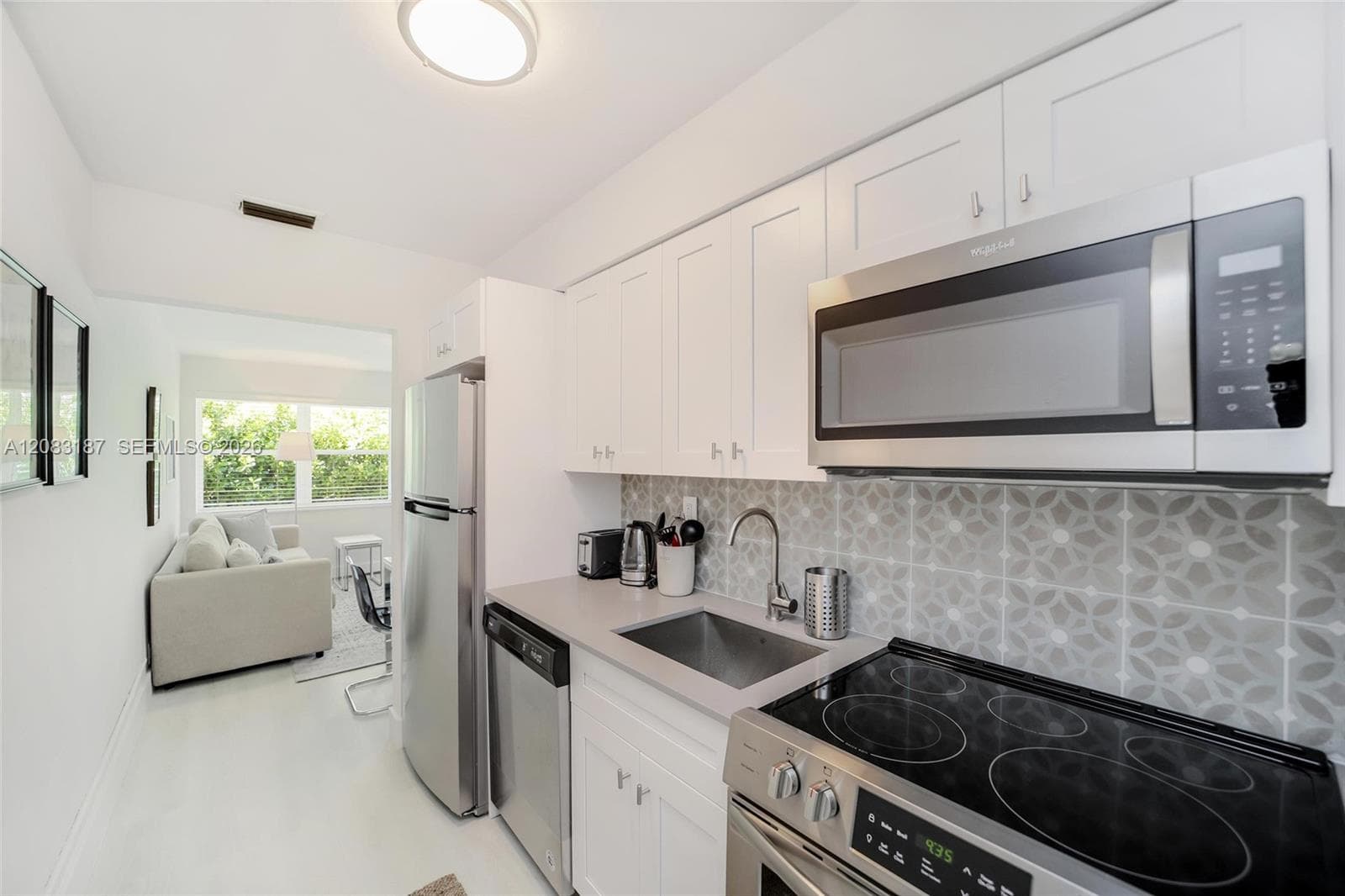 AMD PLAT OF HAMLET · #0 in South Miami - Photo 5
