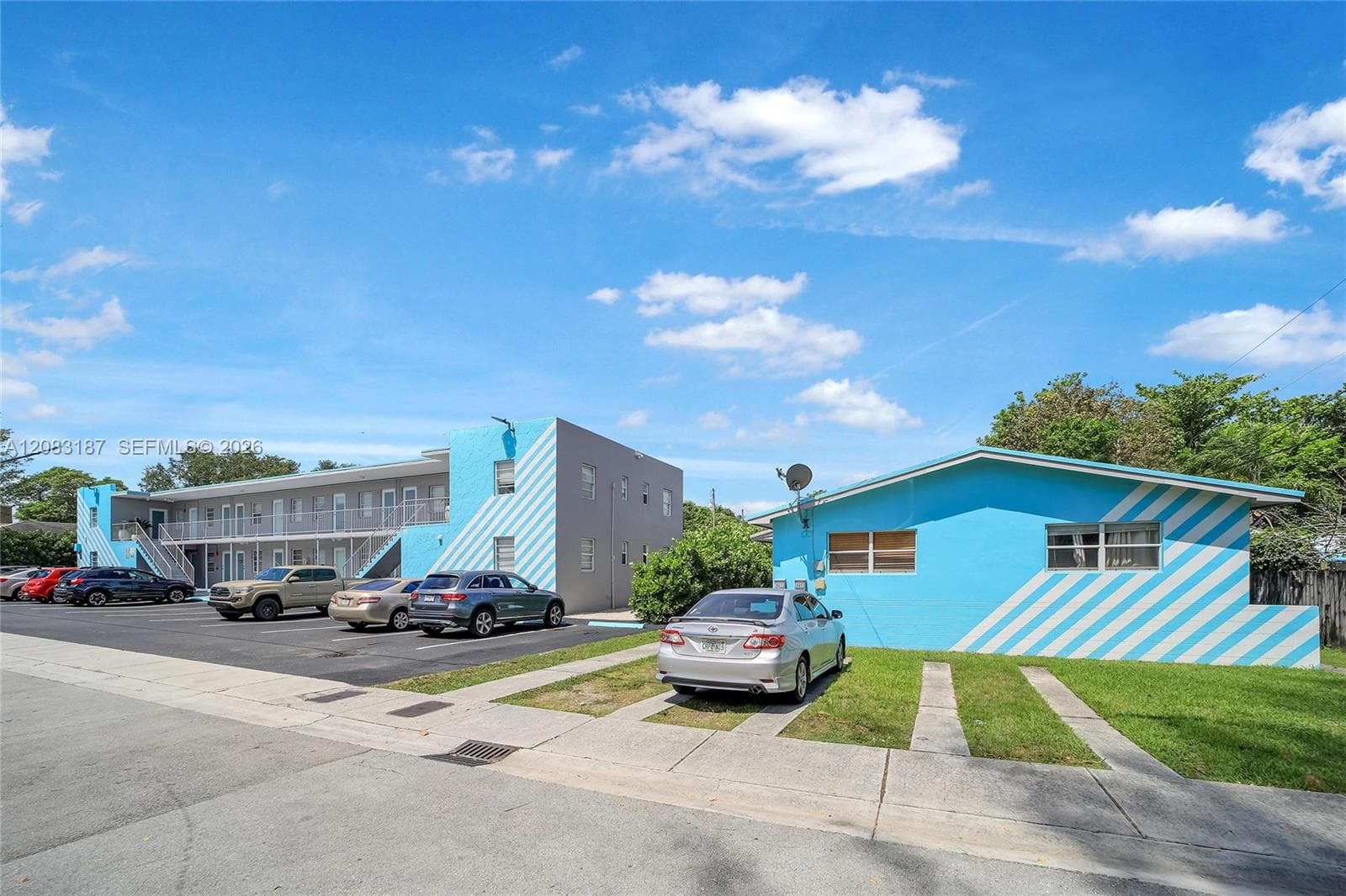 AMD PLAT OF HAMLET · #0 in South Miami - Photo 18
