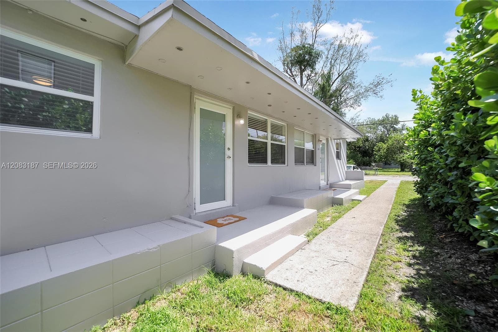 AMD PLAT OF HAMLET · #0 in South Miami - Photo 4