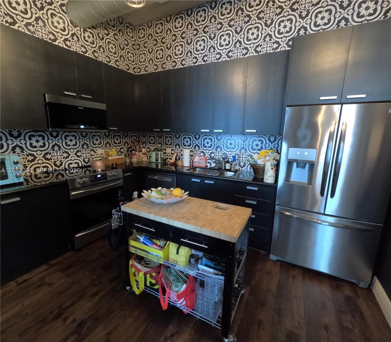LOFTS AT HOLLYWOOD · #222 in Hollywood - Photo 13