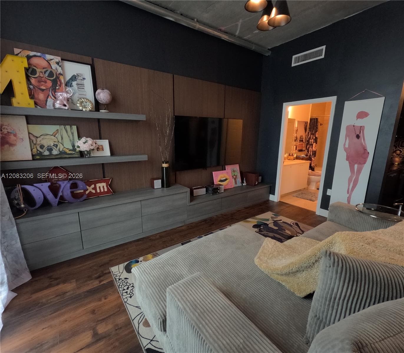 LOFTS AT HOLLYWOOD · #222 in Hollywood - Photo 16