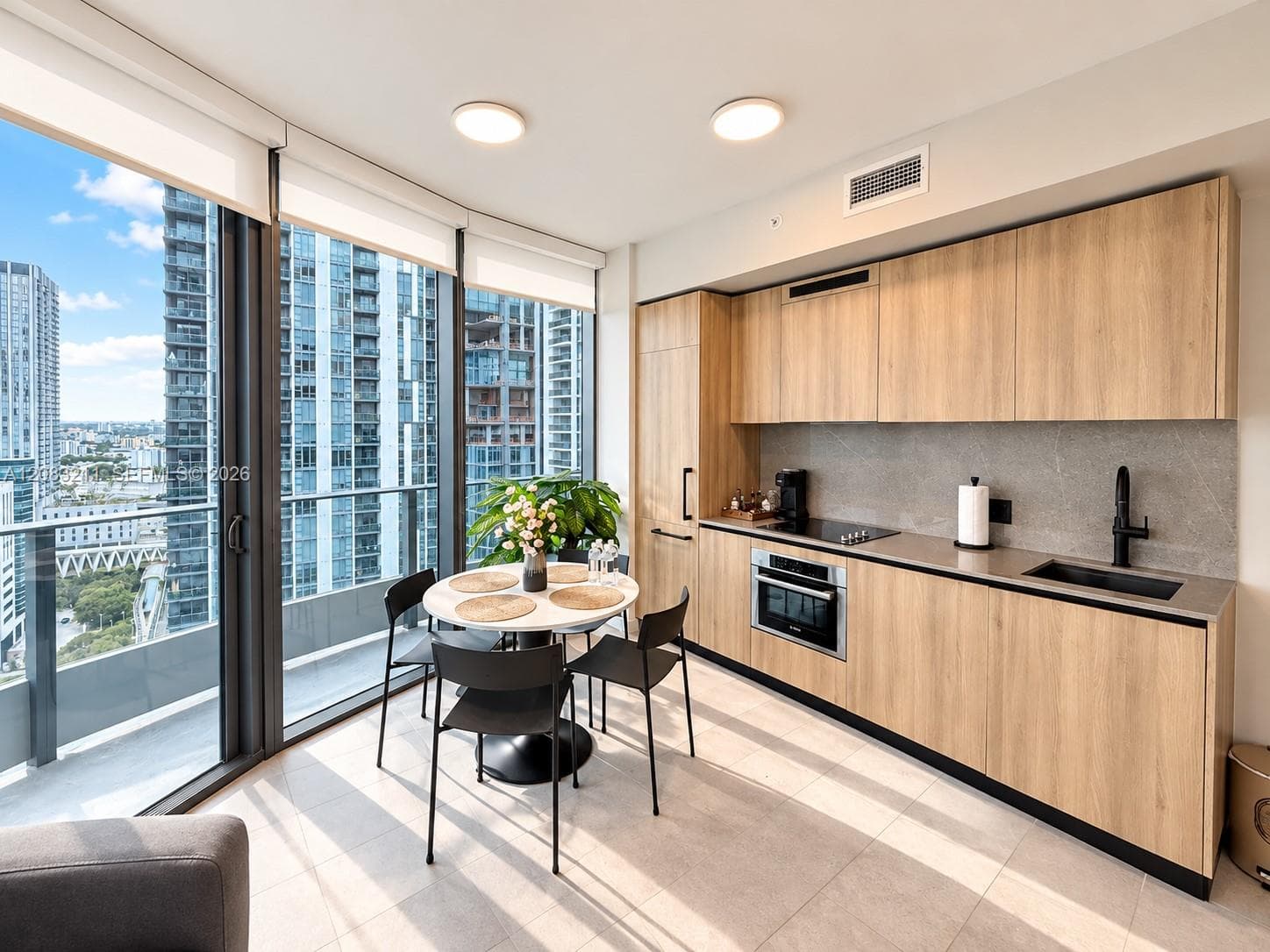 501 FIRST Residences · #2905 in Miami - Photo 5