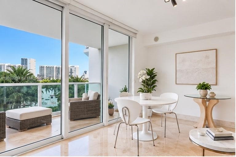 Peninsula II · #403 in Aventura - Photo 1