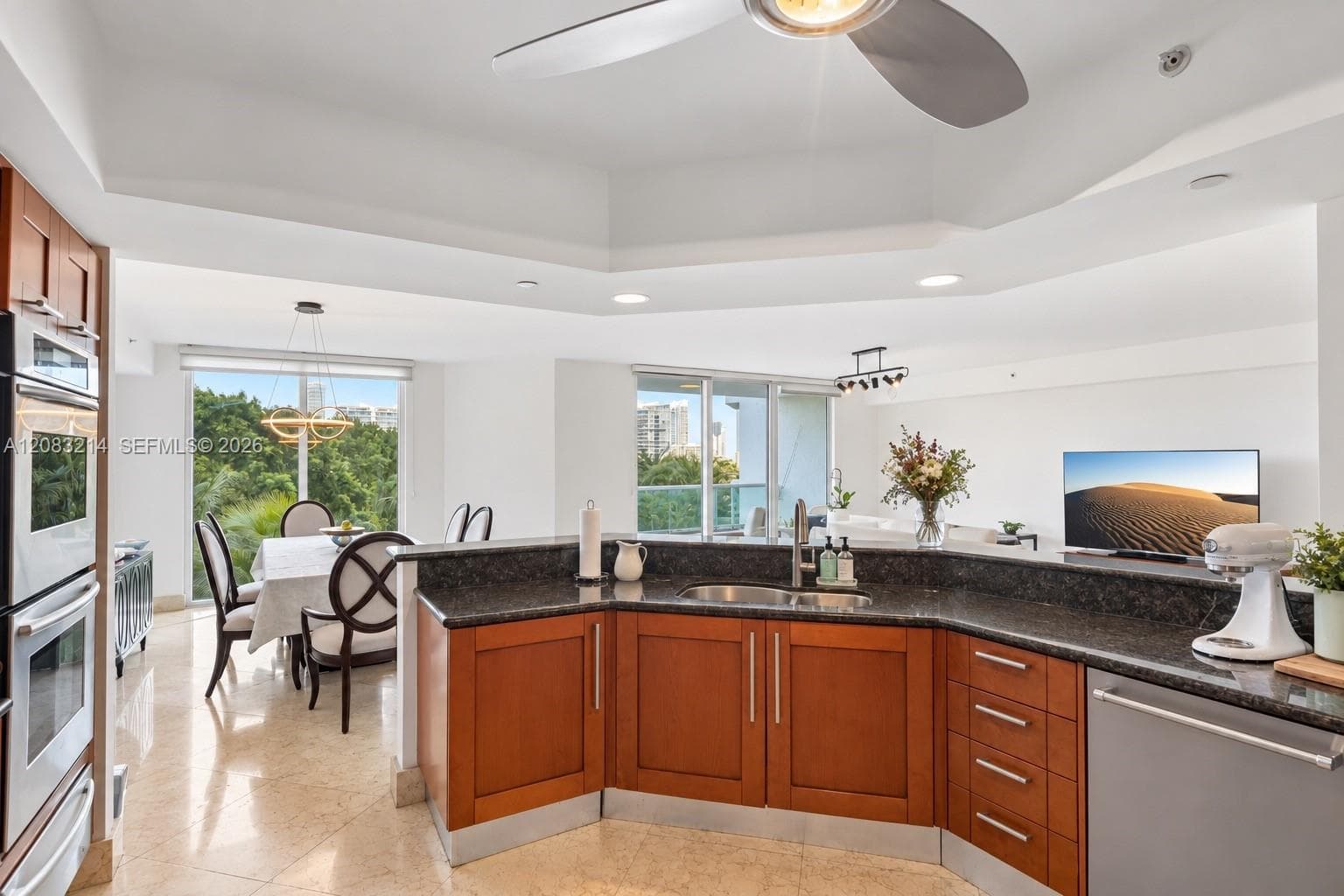Peninsula II · #403 in Aventura - Photo 9