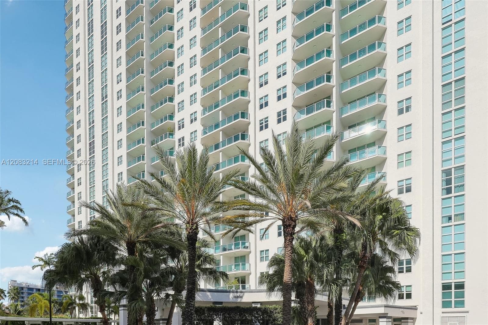 Peninsula II · #403 in Aventura - Photo 34