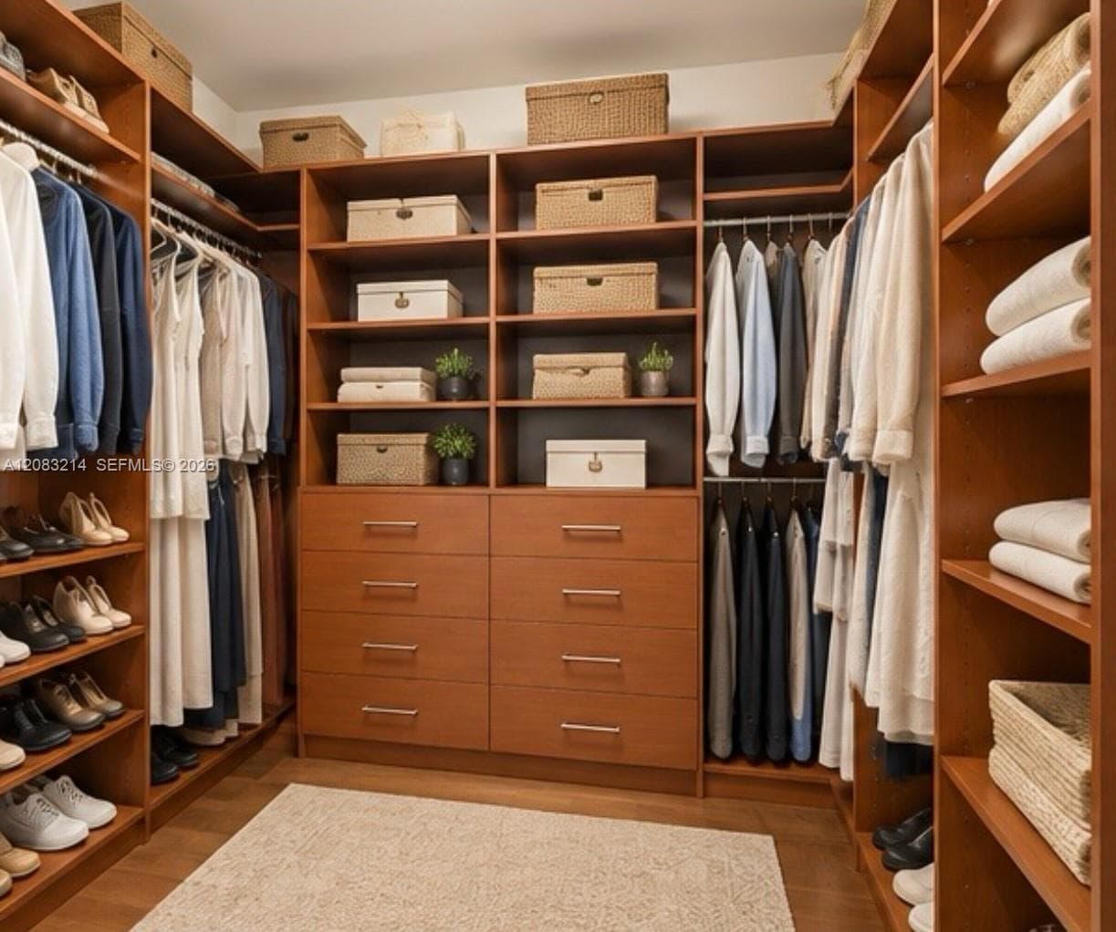Peninsula II · #403 in Aventura - Photo 10