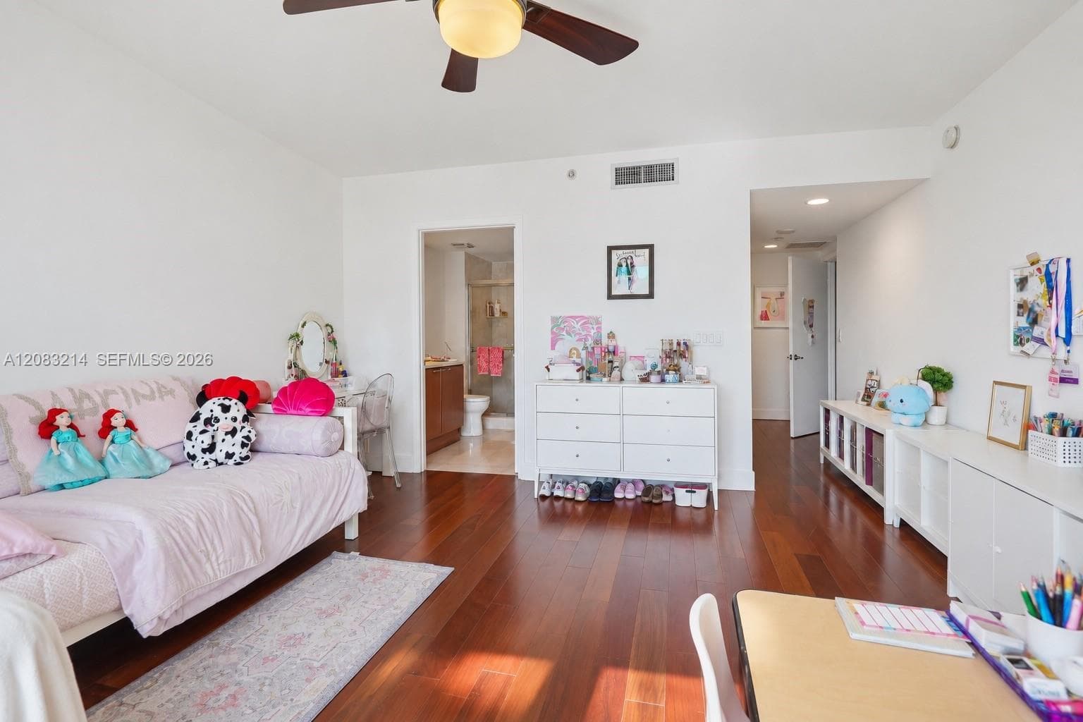Peninsula II · #403 in Aventura - Photo 19