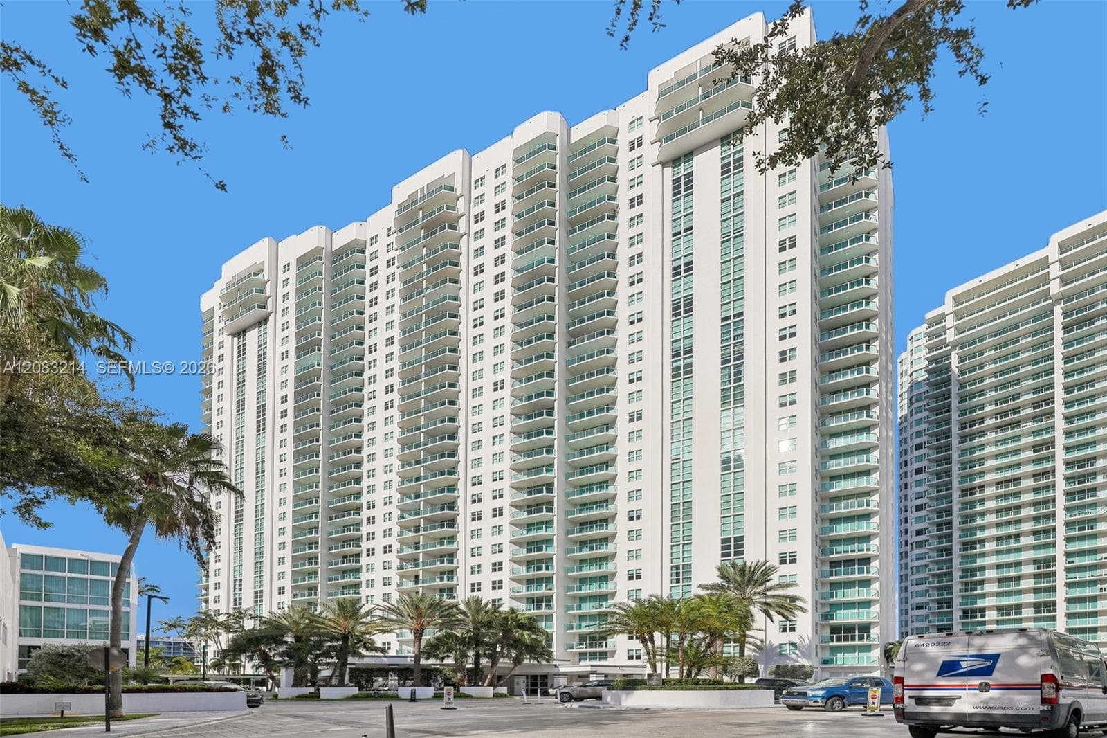 Peninsula II · #403 in Aventura - Photo 29