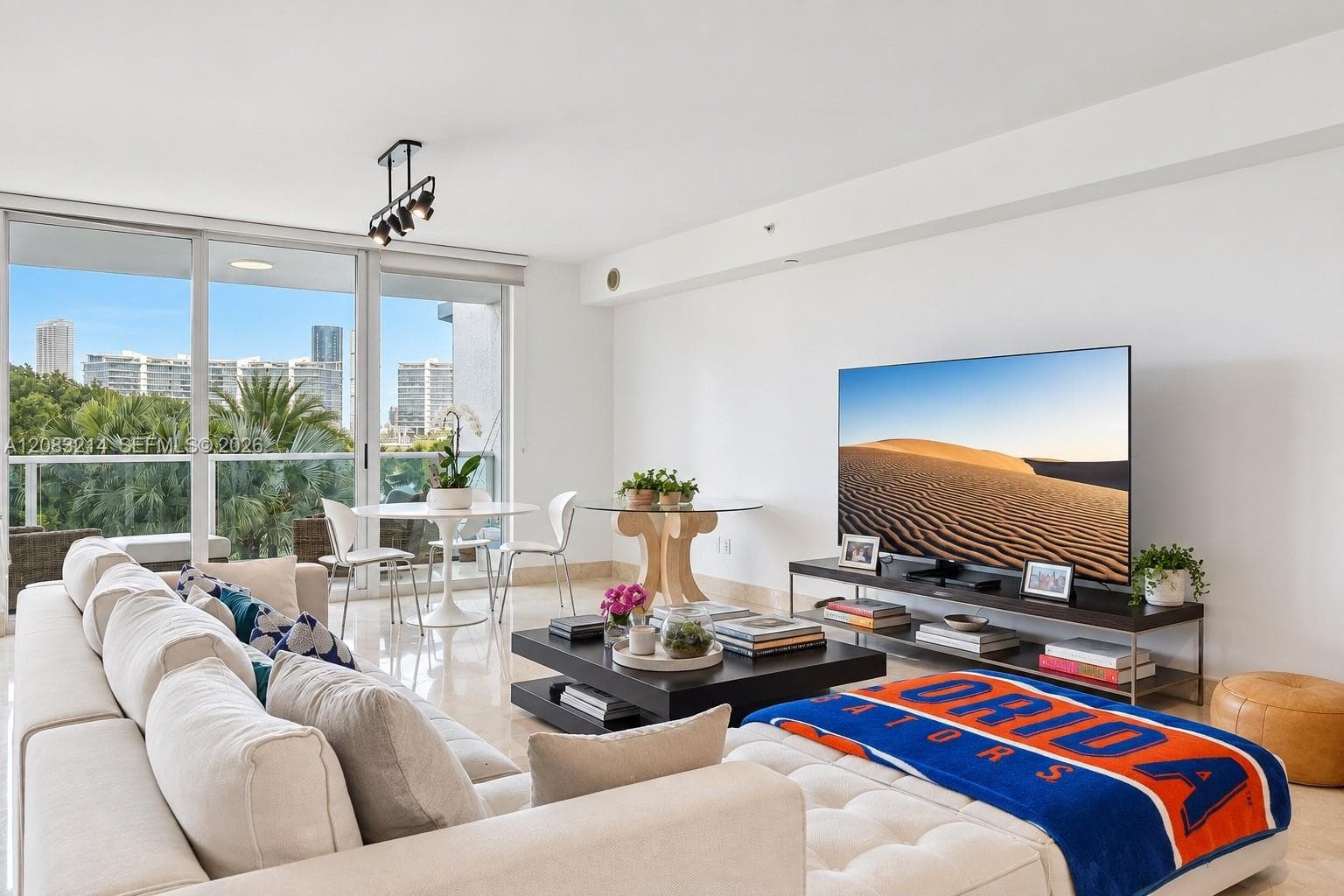 Peninsula II · #403 in Aventura - Photo 4
