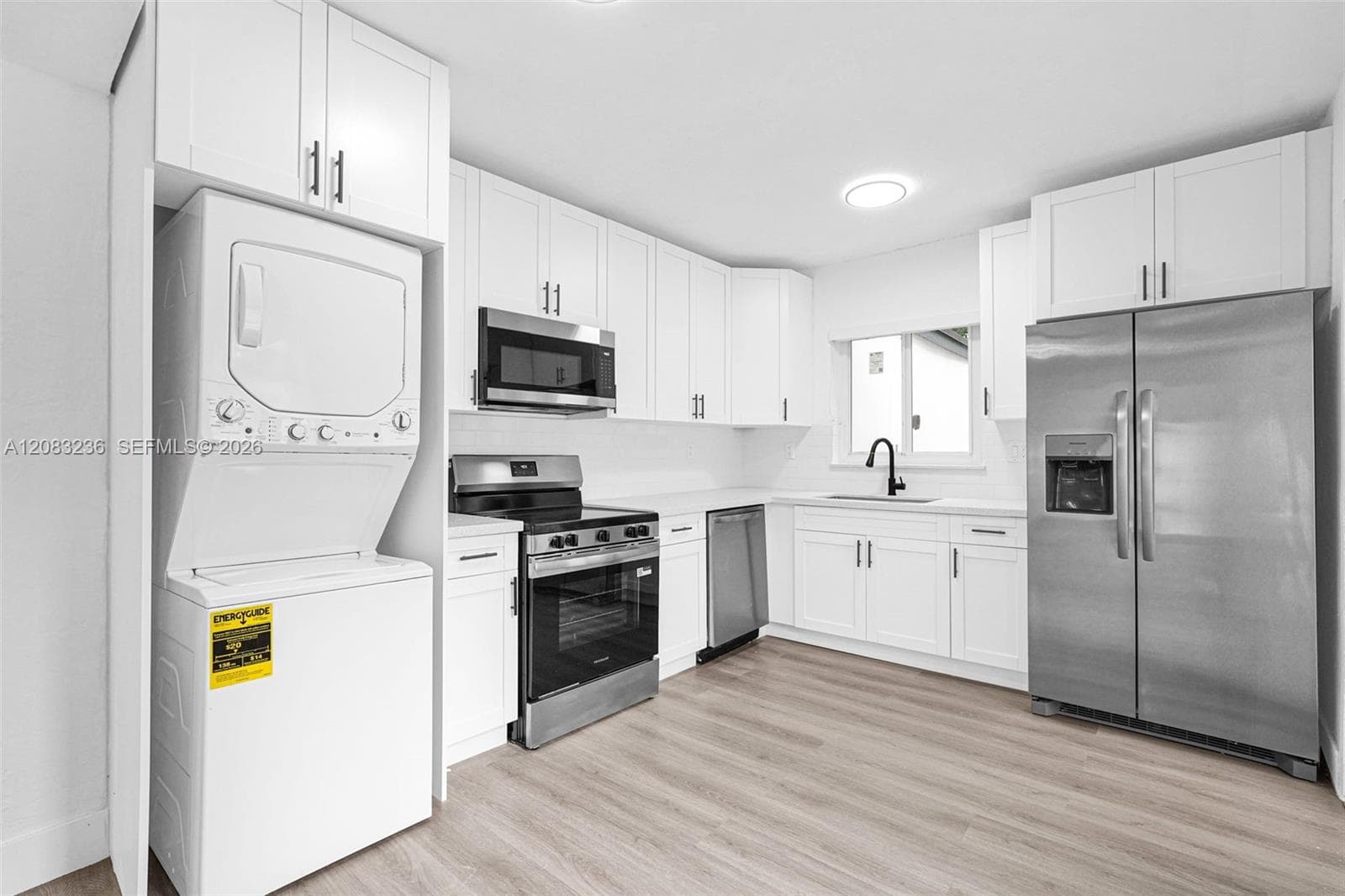 250 NW 45th St #2 photo 17