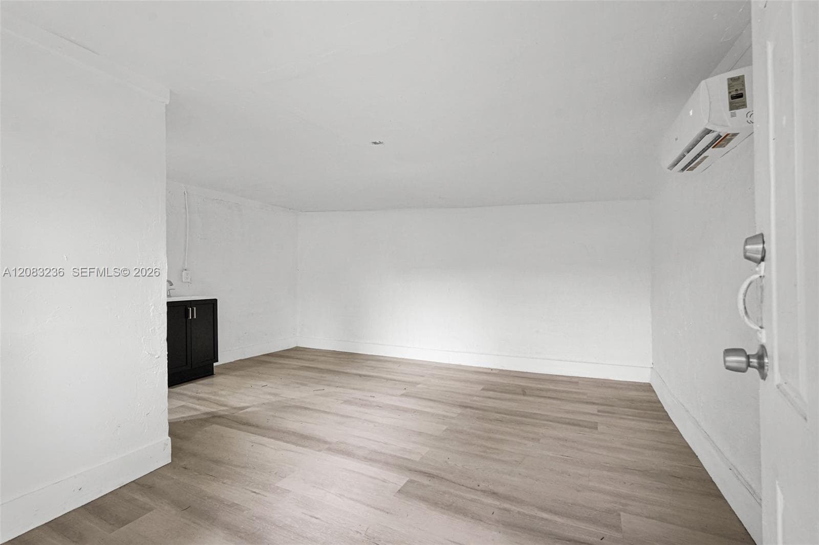 250 NW 45th St #2 photo 16