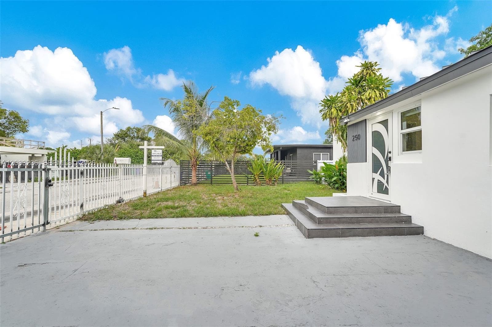 250 NW 45th St #2 photo 53