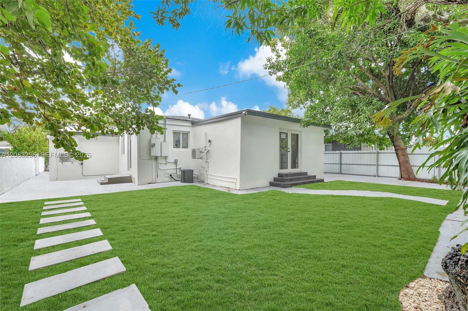 250 NW 45th St #2 photo 48