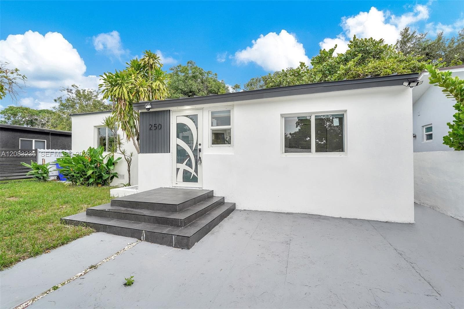 250 NW 45th St #2 photo 39