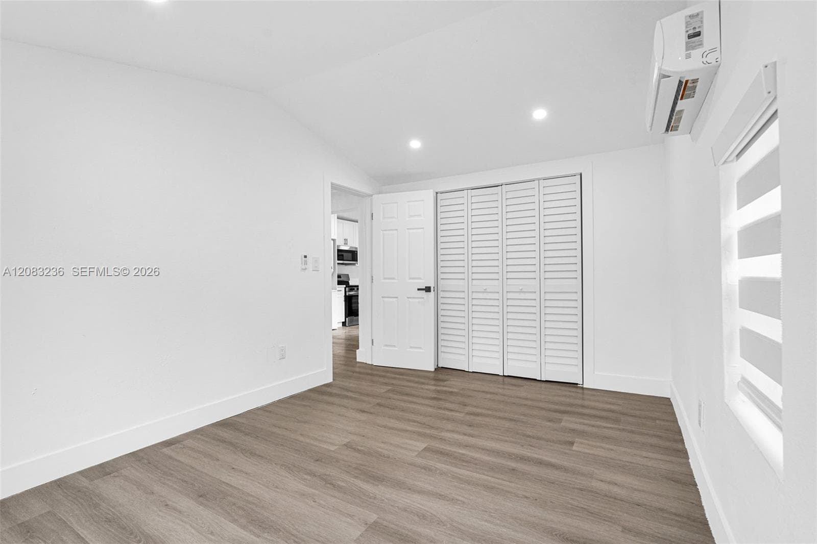 250 NW 45th St #2 photo 25