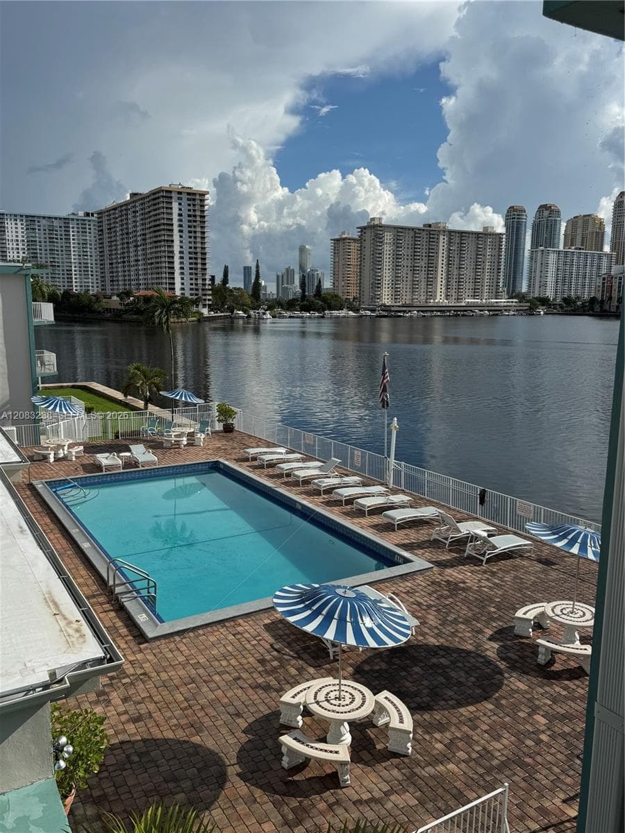 EASTERN SHORES PALO ALTO · #S305 in North Miami Beach - Photo 20