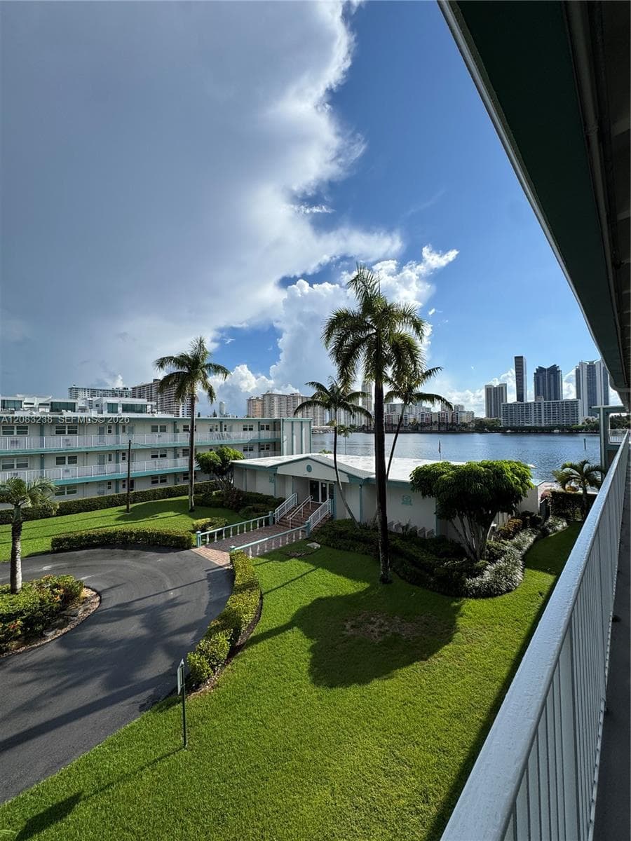 EASTERN SHORES PALO ALTO · #S305 in North Miami Beach - Photo 18