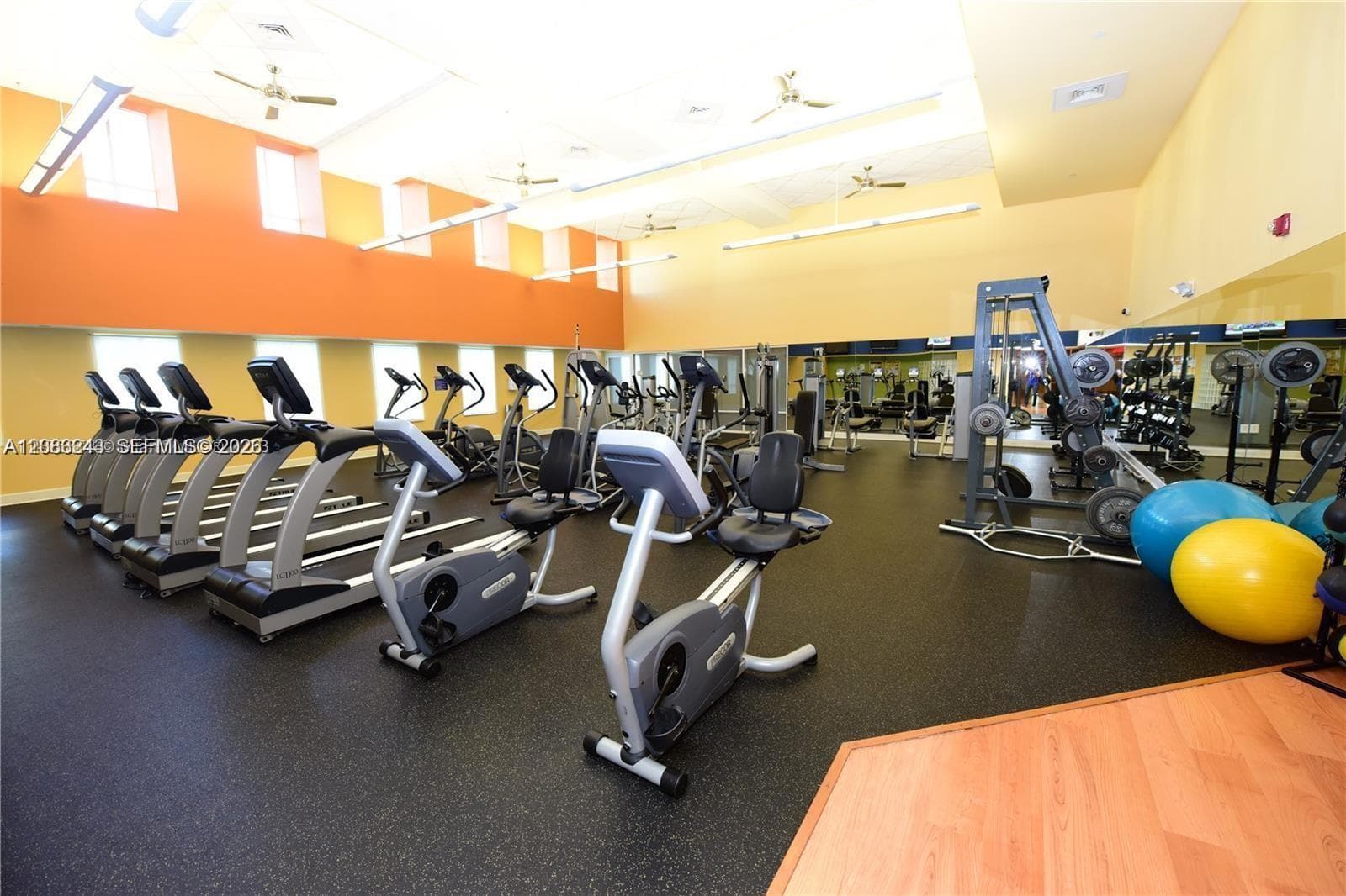 TOSCANO CONDO · #622N in Miami - Photo 12