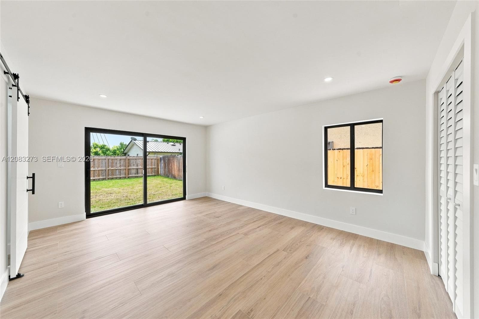 Master bedroom 1