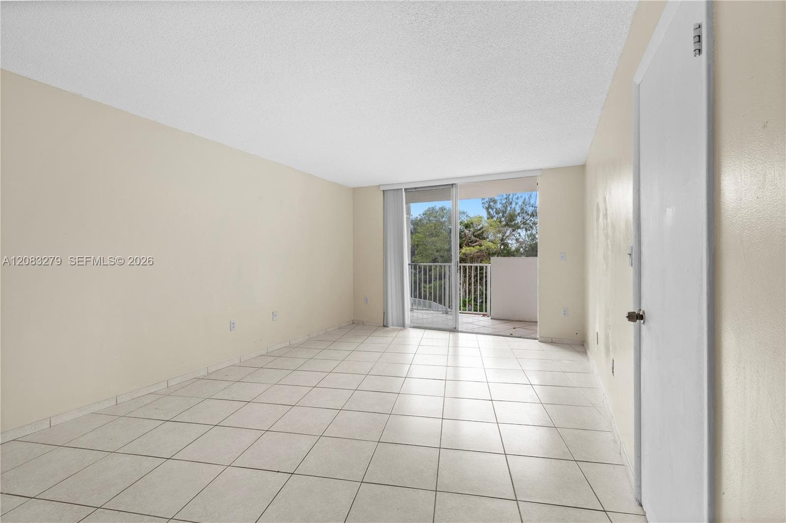 WILSHIRE CONDO · #315W in Miami - Photo 17