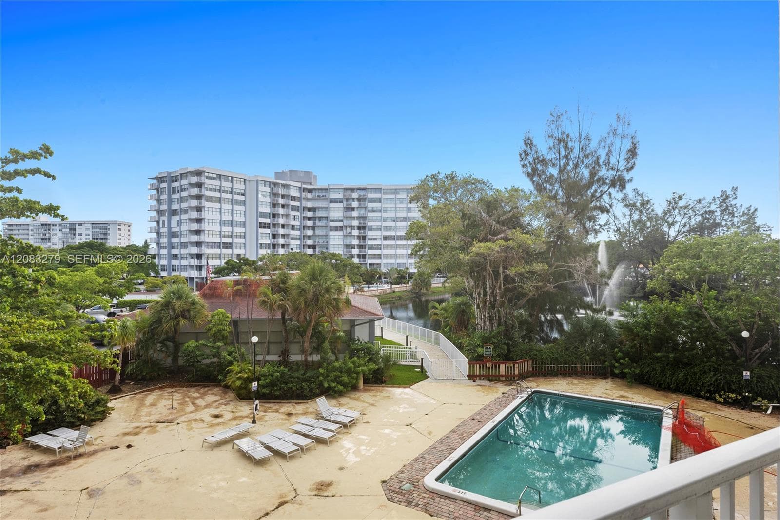 WILSHIRE CONDO · #315W in Miami - Photo 24