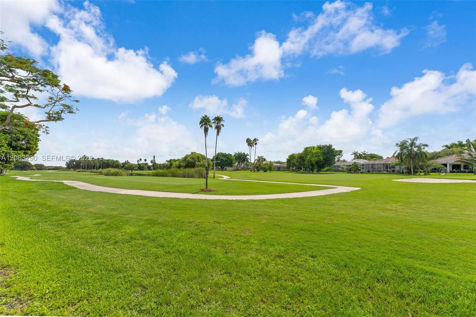 2825 Fairways Dr photo 33