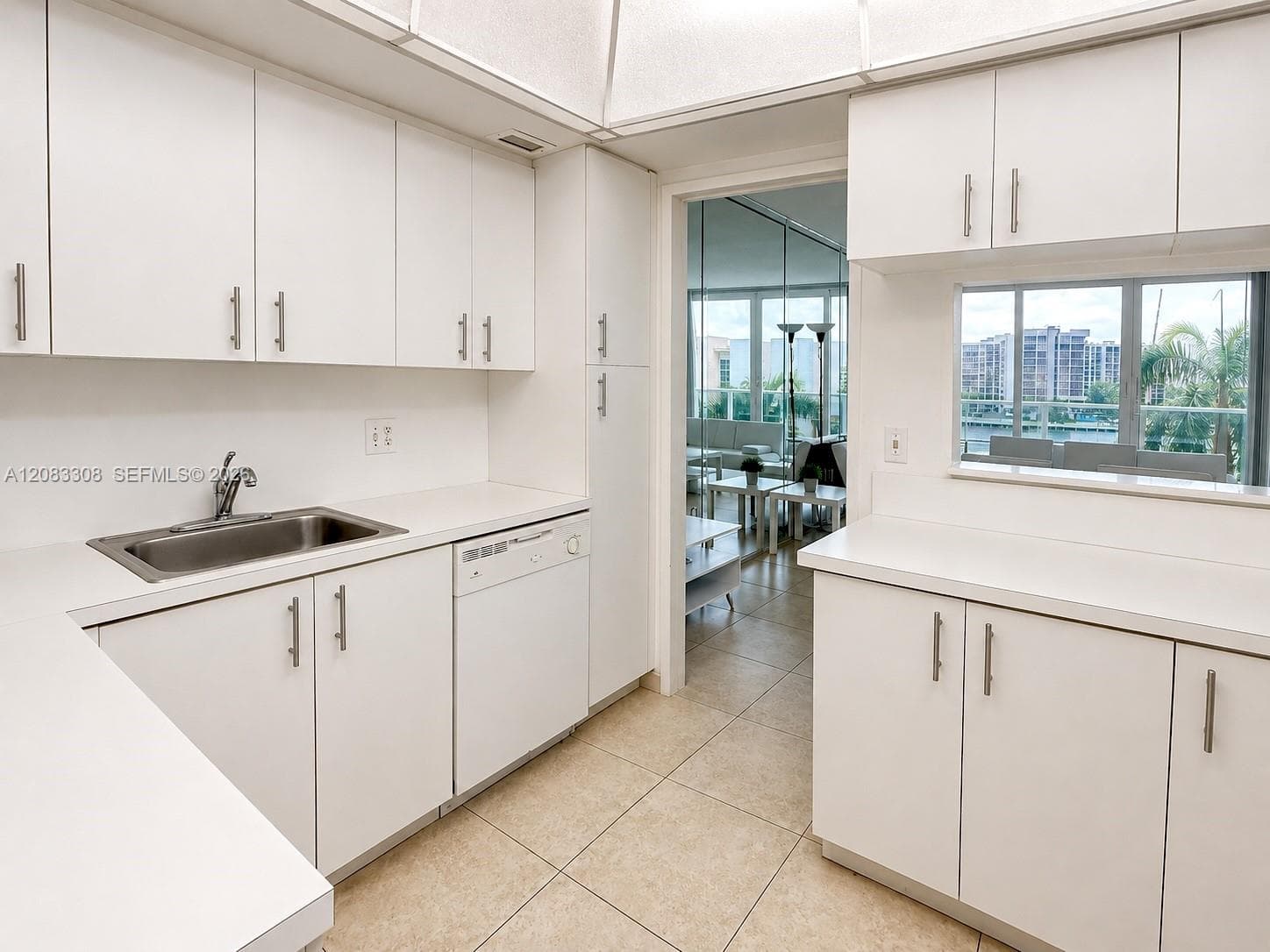 ALEXANDER TOWERS CONDO · #402 in Hollywood - Photo 20