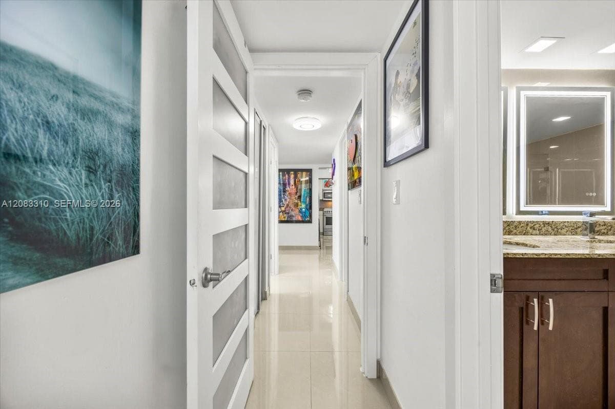 OCEANVIEW PARK CONDO · #709 in Hallandale Beach - Photo 66