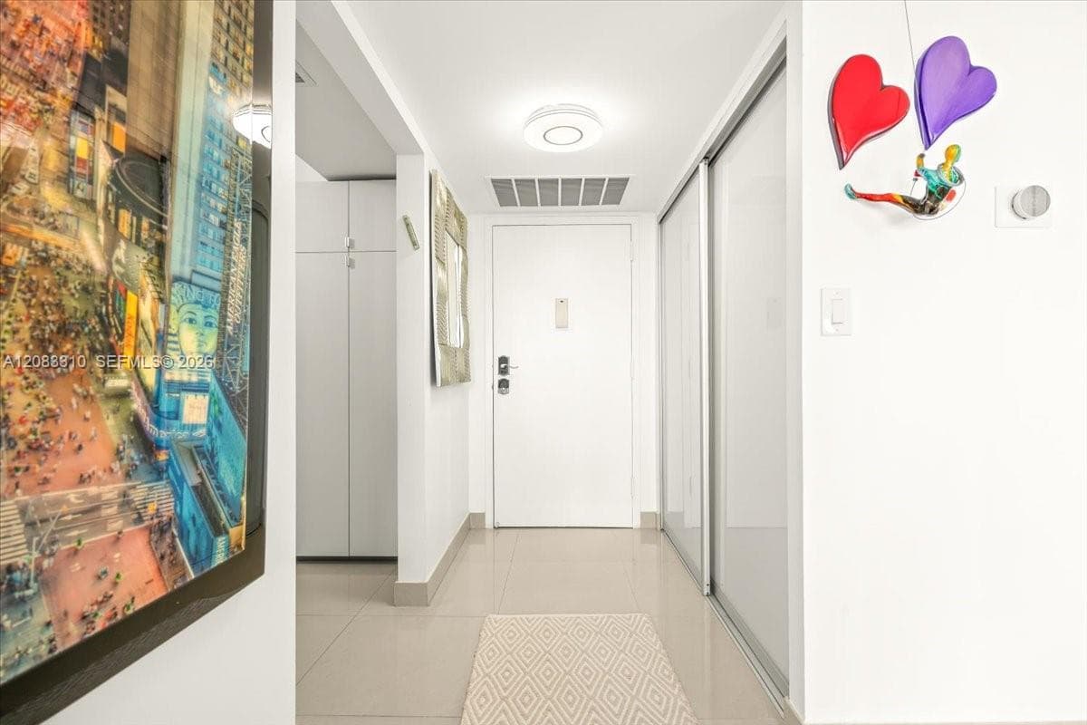 OCEANVIEW PARK CONDO · #709 in Hallandale Beach - Photo 34