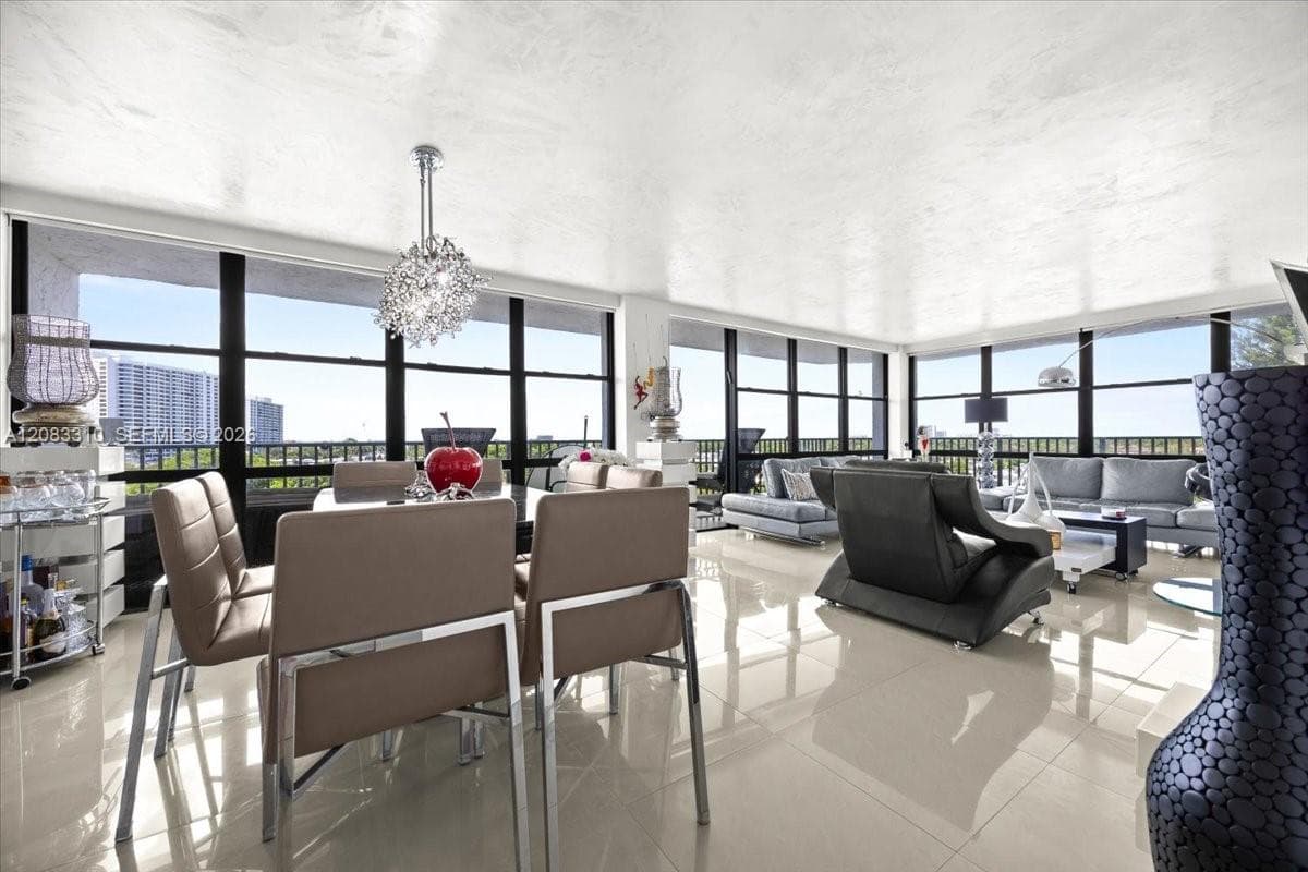 OCEANVIEW PARK CONDO · #709 in Hallandale Beach - Photo 37