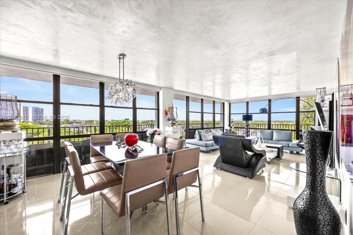 OCEANVIEW PARK CONDO · #709 in Hallandale Beach - Photo 44