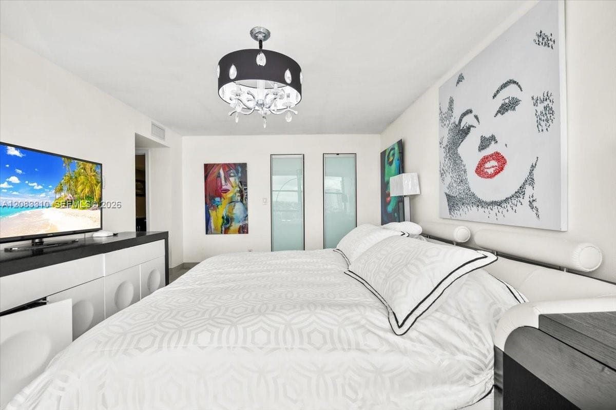 OCEANVIEW PARK CONDO · #709 in Hallandale Beach - Photo 60