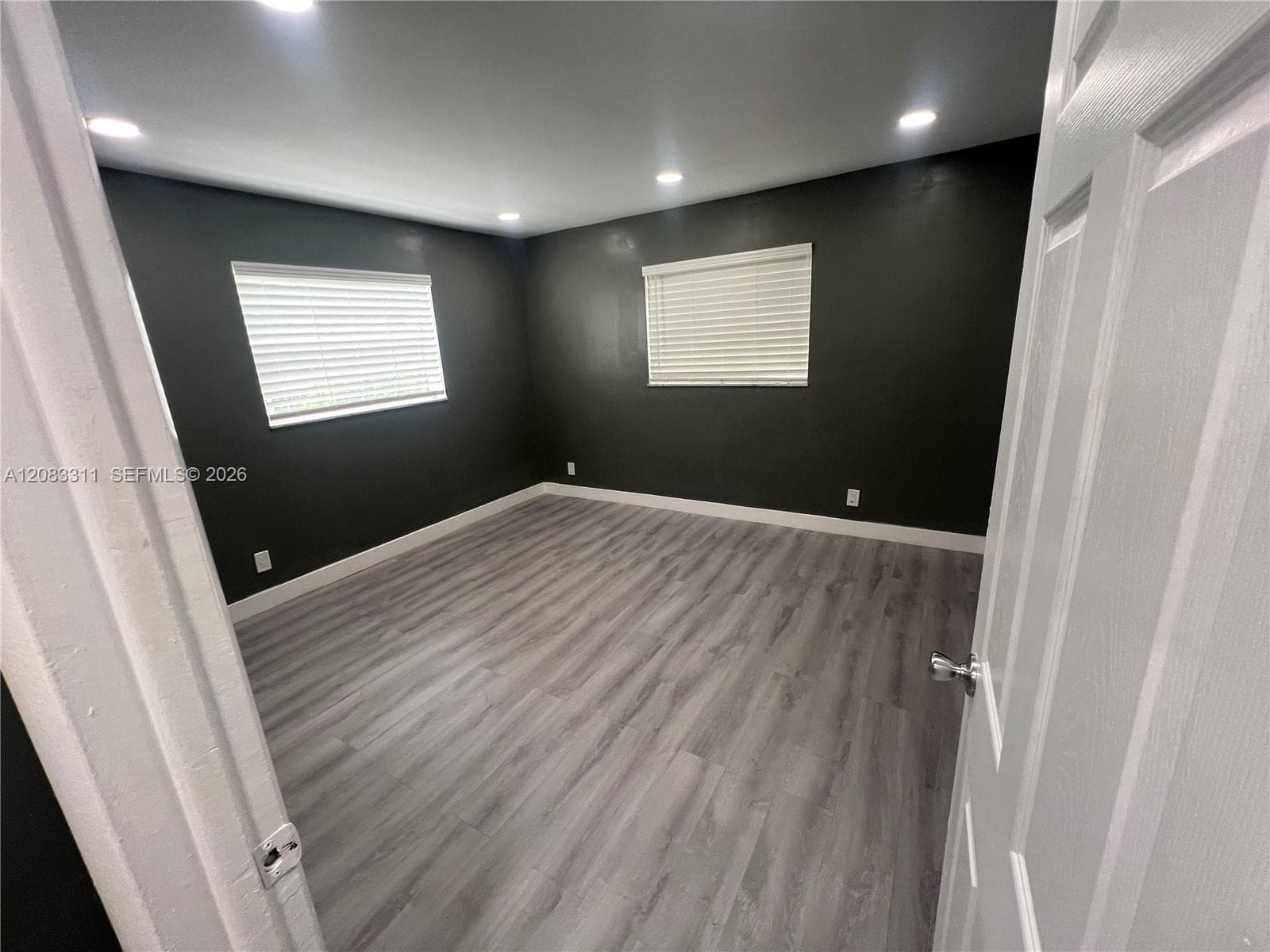 CRYSTAL CONDO · #106 in Hallandale Beach - Photo 6