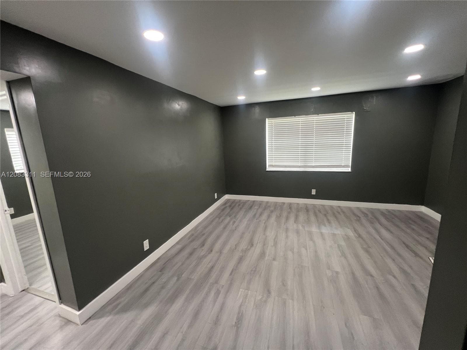 CRYSTAL CONDO · #106 in Hallandale Beach - Photo 9