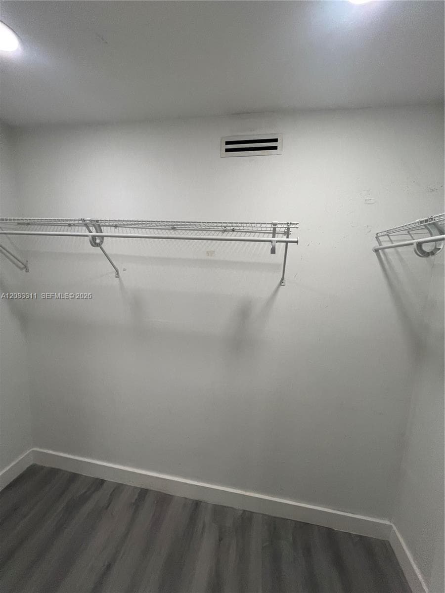 CRYSTAL CONDO · #106 in Hallandale Beach - Photo 10