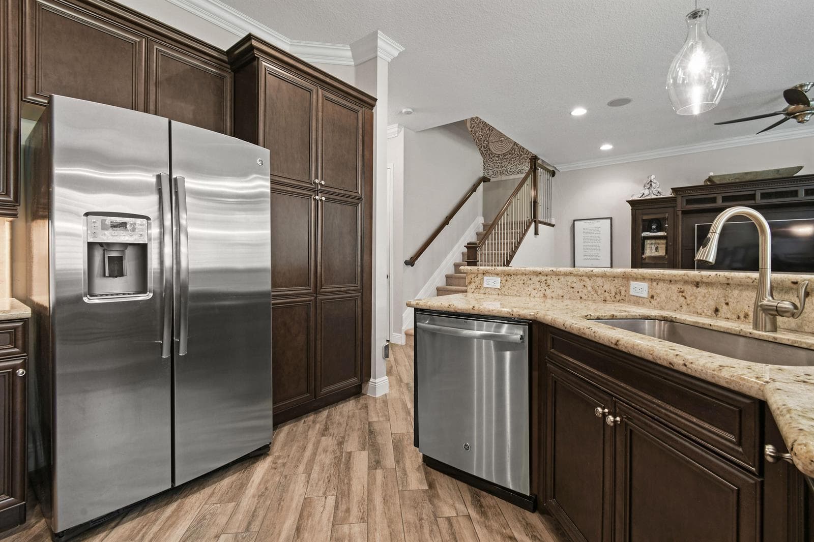 7239OxfordCt(19)