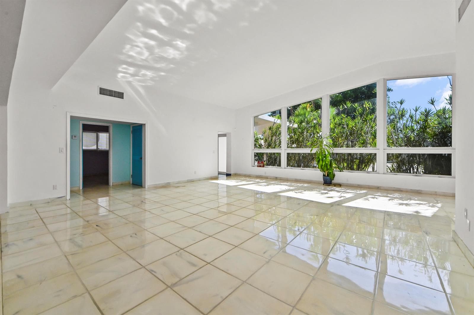08 Living room 03