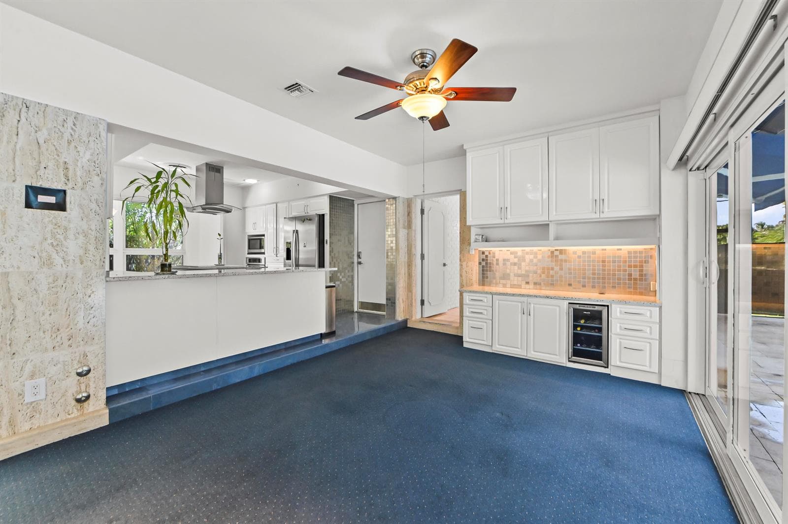 17 Dining room 03