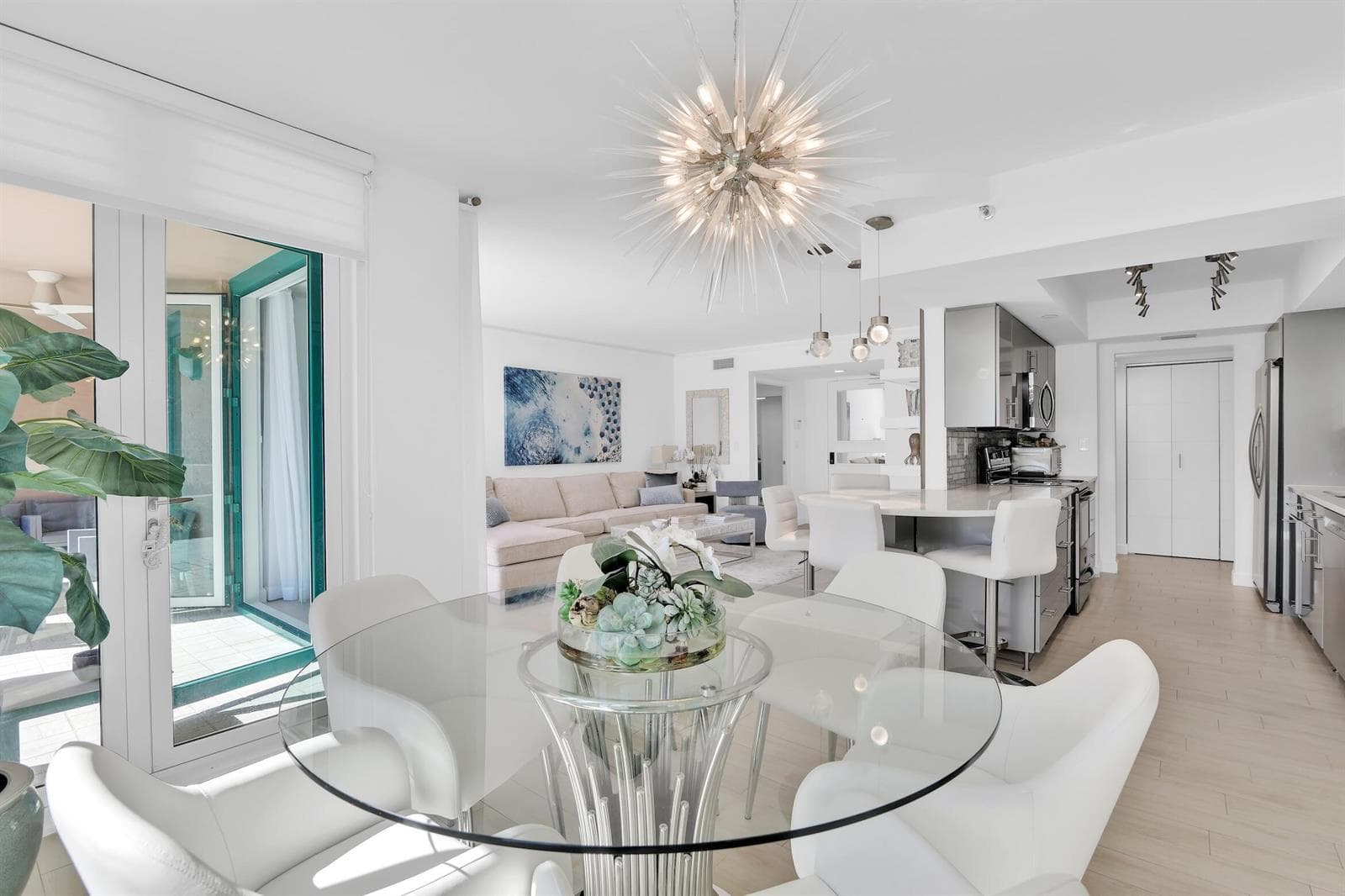 Mizner Court, 120 SE Fifth Ave, 235, Boc