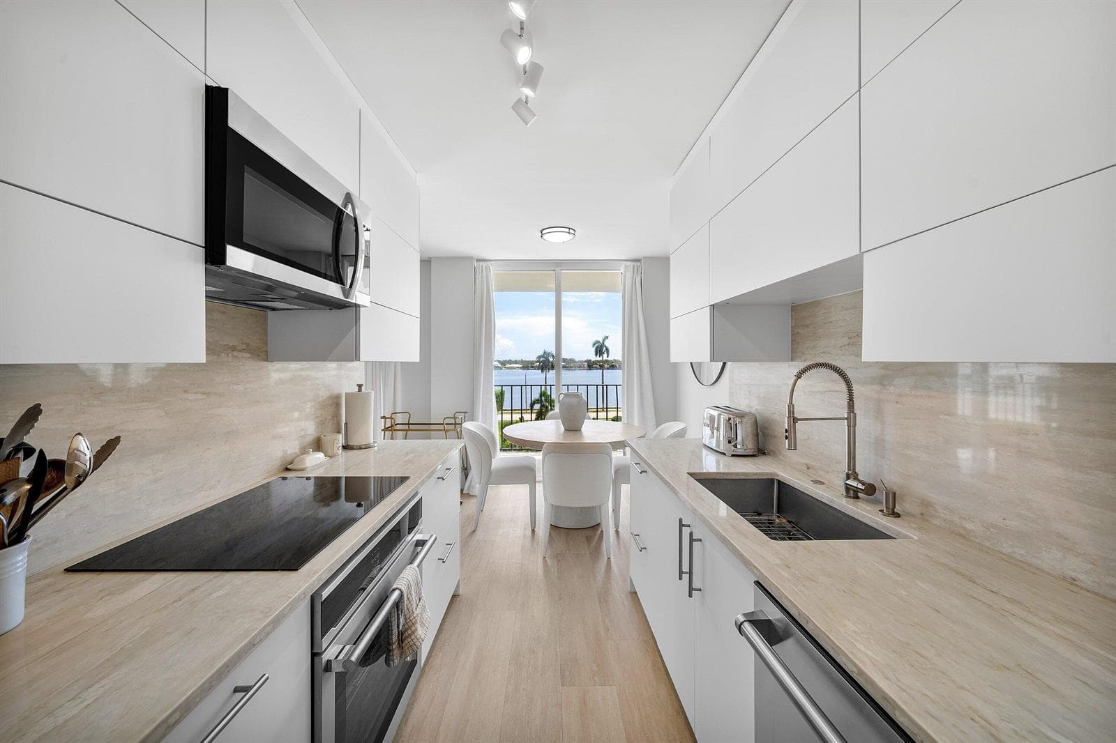 005-1701SouthFlaglerDrive-408-WestPalmBe