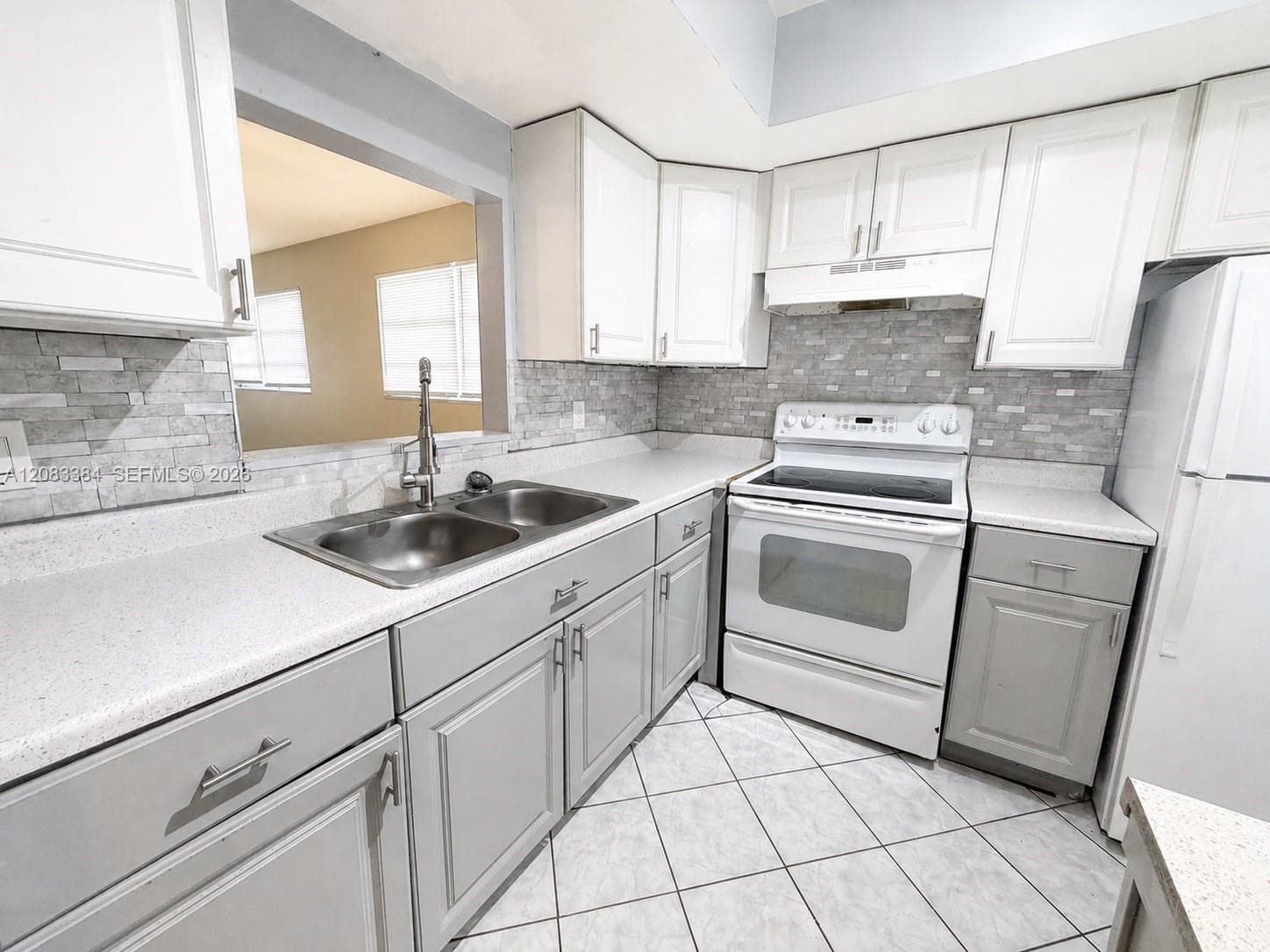 CRYSTAL LAKE 4061 CONDO · #106 in Pompano Beach - Photo 7